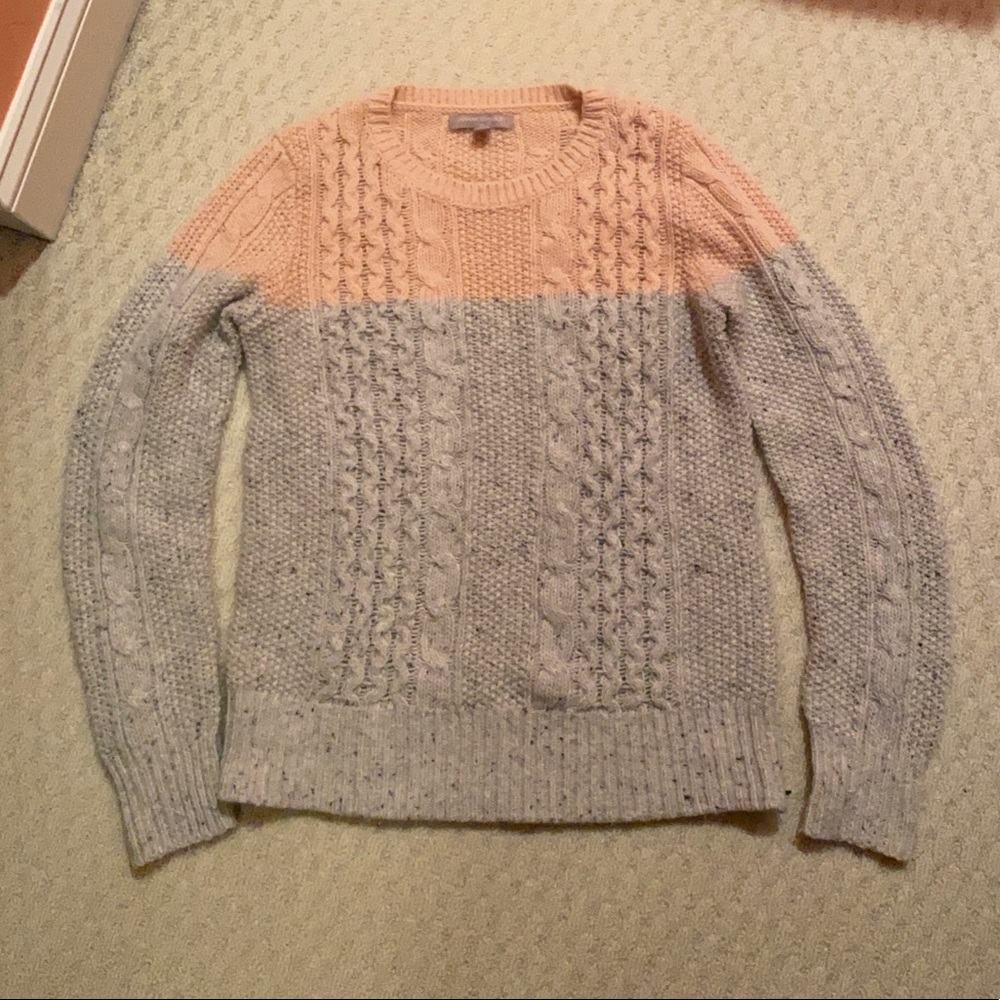 two tone women’s banana republic cableknit sweater
